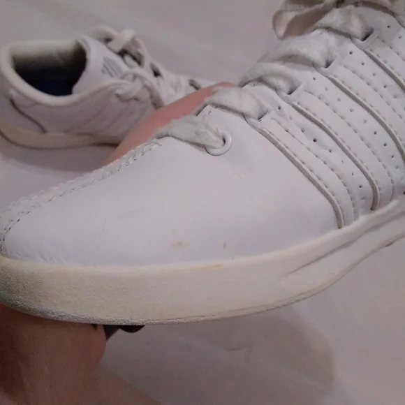 Kswiss Girl's Size 4 All White Good Condition - Picture 9 of 9